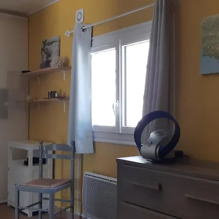 Au Mas Des Voyageurs Bed & Breakfast Lorgues